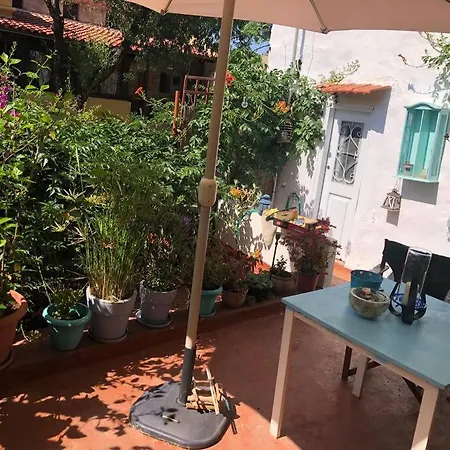 Romantic Old Down Studio Ferienhaus Rhodes City