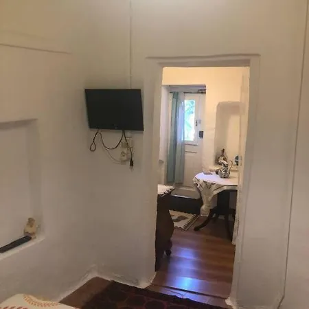 Romantic Old Down Studio *